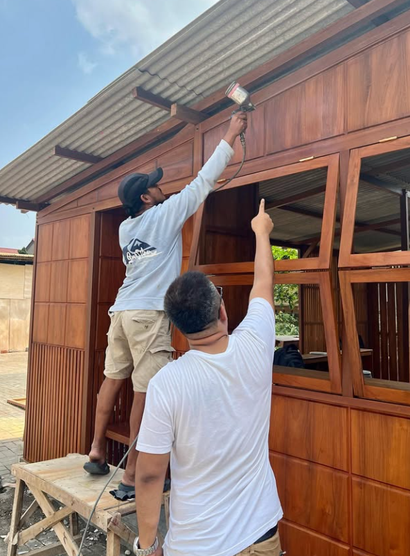 Pembangunan Kedai RAMENRAMEiN Dari Proses Finishing hingga Siap Beroperasi